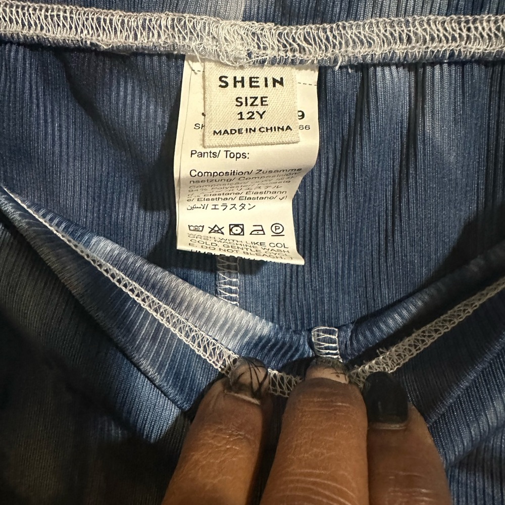 SHEIN Blue Ribbed Top - Picture 4 of 4